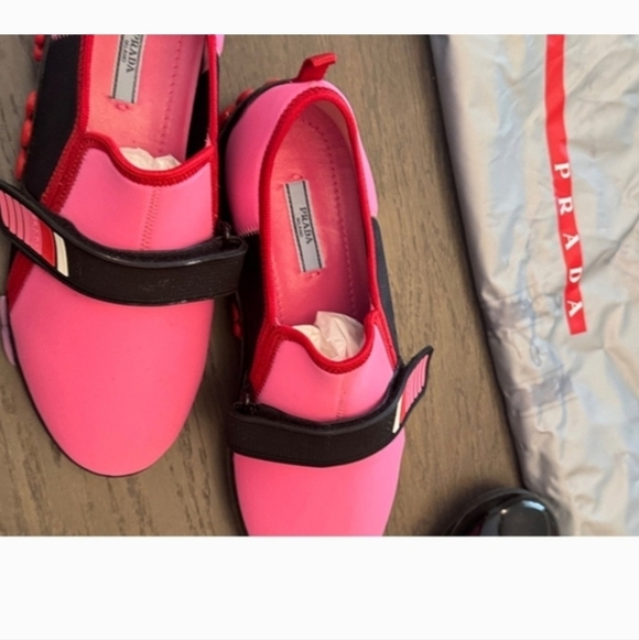 Prada Women's Bold Pink Sneakers - Picture 5 of 17